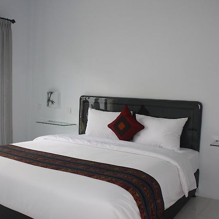 U House Seminyak Hotel Kerobokan Quarto foto